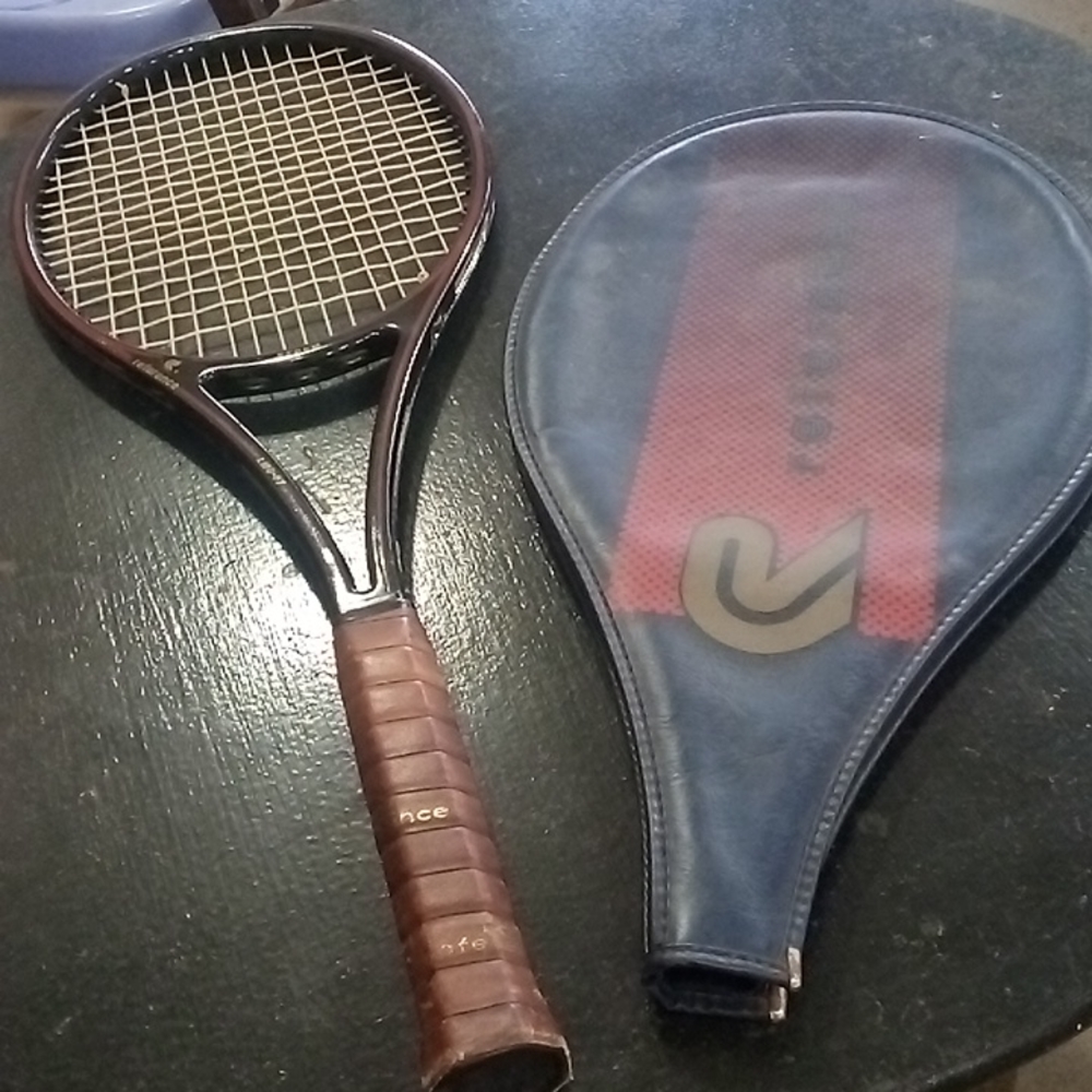 Reference STORM LMG-07 Vintage Graphite Tennis Racket Size 4 3/8" EUC